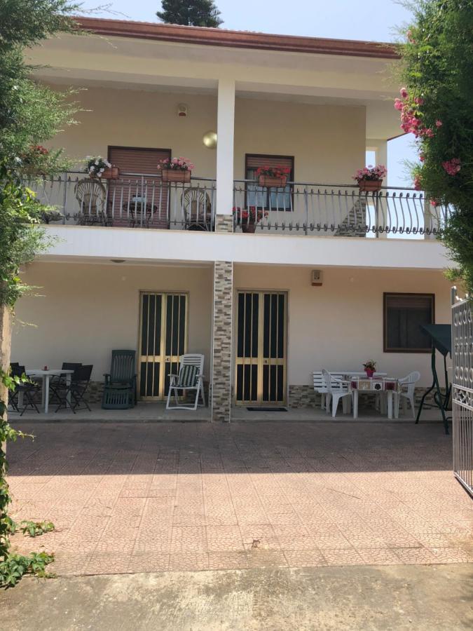 Апартаменты La Maison De Daniele Et Maria Фонтане-Бьянке Экстерьер фото